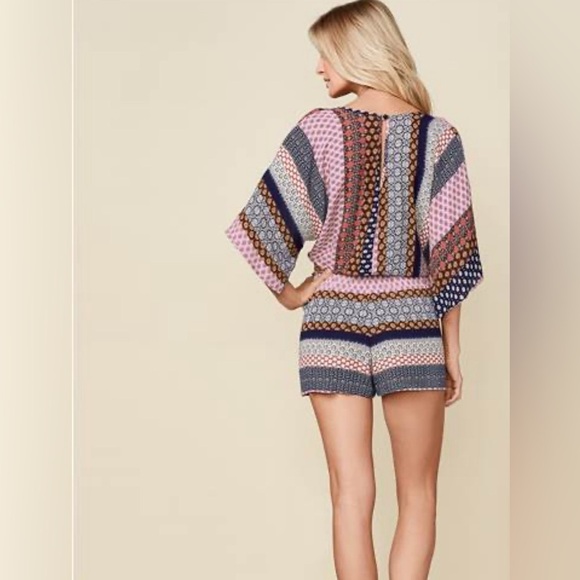 Venus Plus Sized Mixed Print Romper Size 1x - Picture 2 of 9